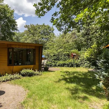 Holiday home Boshuisje In Het